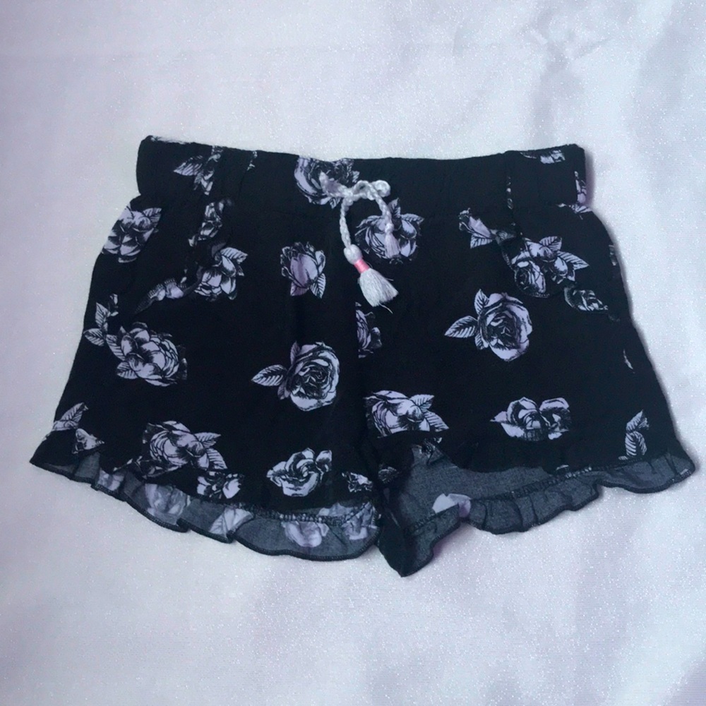 Black floral shorts for girls